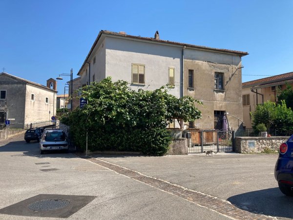 appartamento in vendita a Sant'Ambrogio sul Garigliano