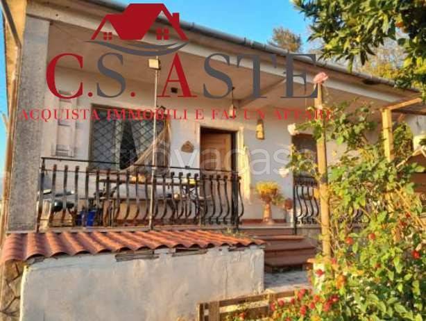 casa indipendente in vendita a Sant'Ambrogio sul Garigliano