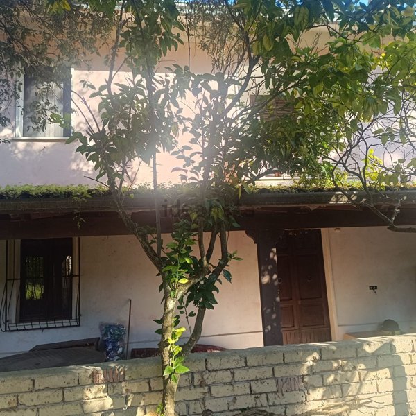 casa indipendente in vendita a Sant'Apollinare