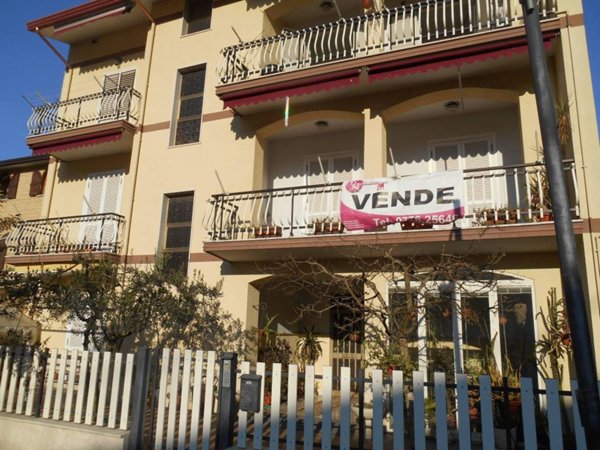 appartamento in vendita a Sant'Apollinare