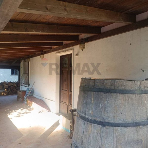 casa indipendente in vendita a Sant'Apollinare