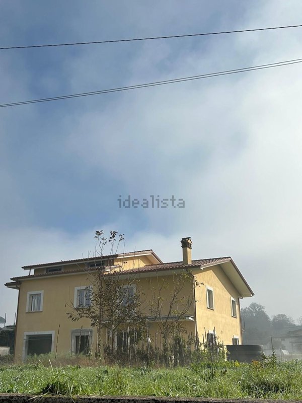 casa indipendente in vendita a Sant'Apollinare