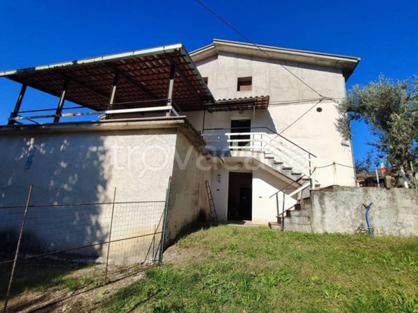 casa indipendente in vendita a Sant'Elia Fiumerapido in zona Portella