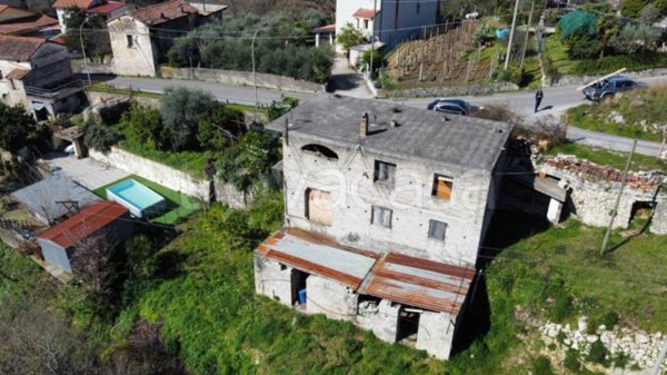 casa indipendente in vendita a Sant'Elia Fiumerapido