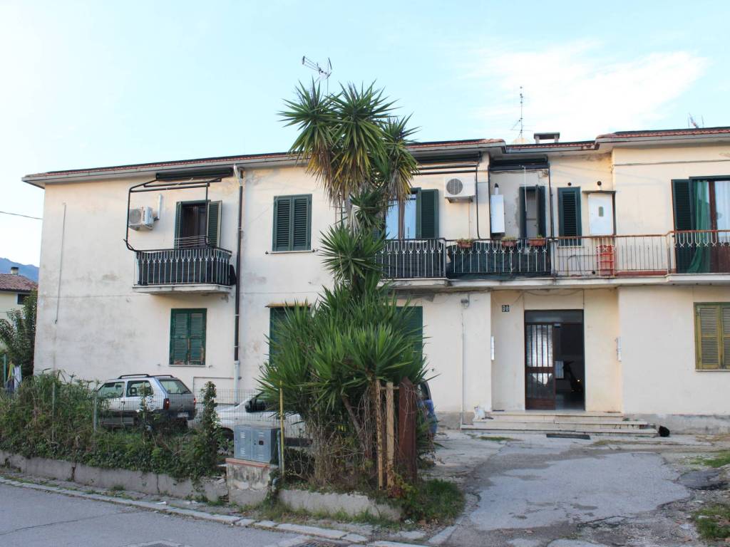 casa indipendente in vendita a Sant'Elia Fiumerapido