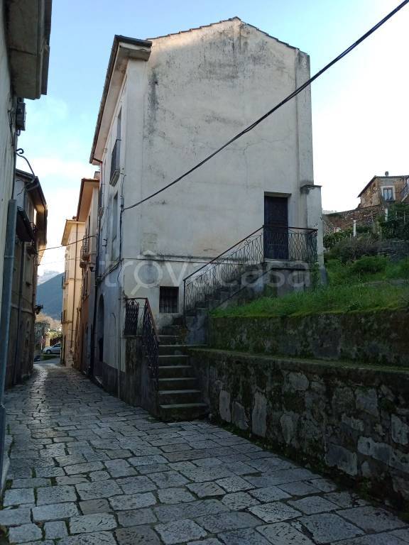 casa indipendente in vendita a Sant'Elia Fiumerapido