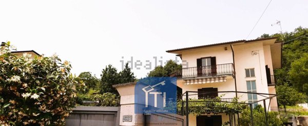 casa indipendente in vendita a Sant'Elia Fiumerapido in zona Valleluce