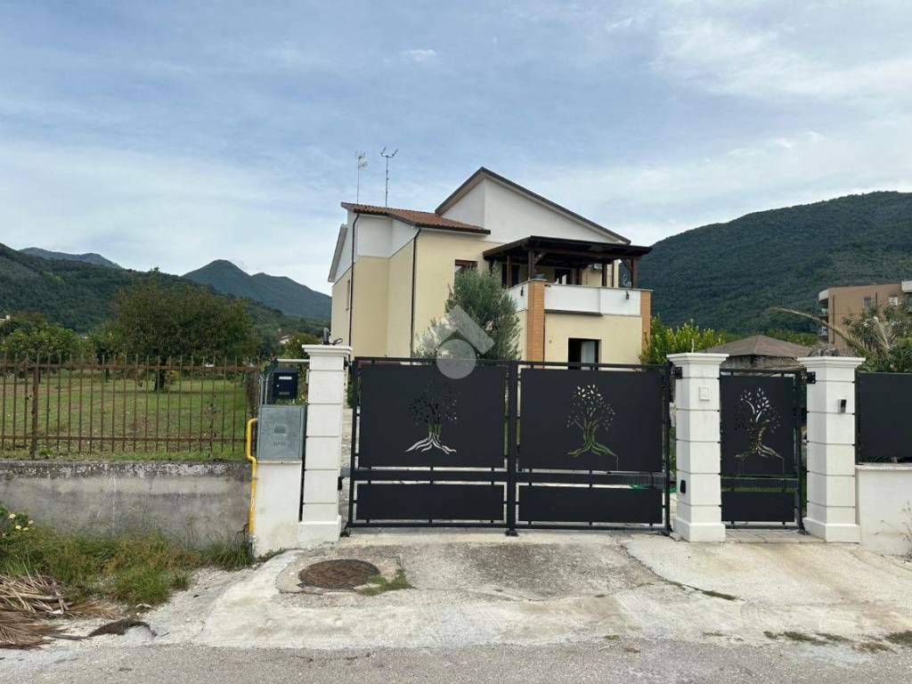 appartamento in vendita a Sant'Elia Fiumerapido