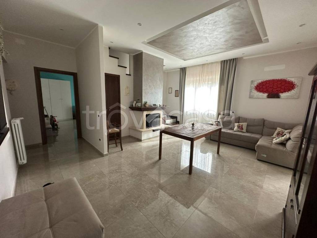 casa indipendente in vendita a Sant'Elia Fiumerapido