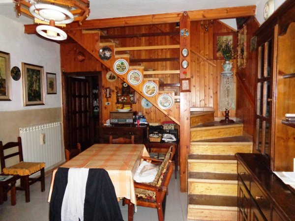 intera palazzina in vendita a Sant'Elia Fiumerapido