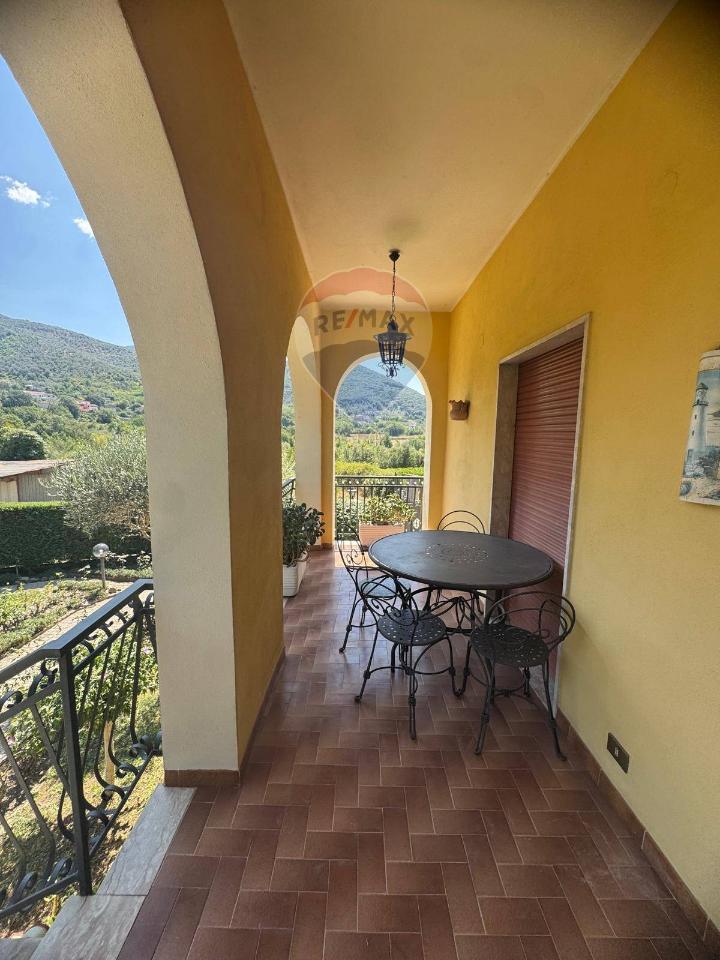 casa indipendente in vendita a Sant'Elia Fiumerapido