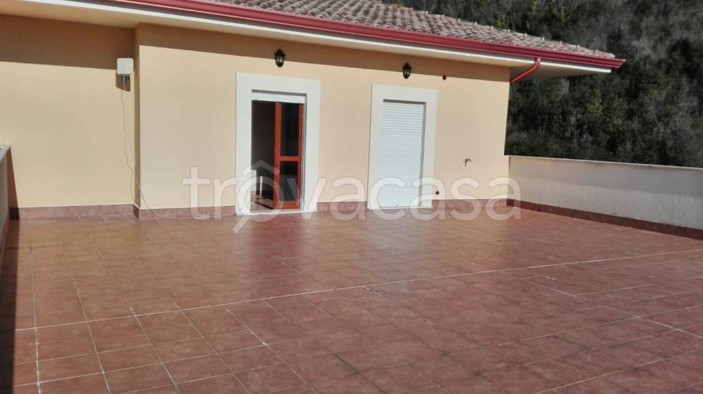 appartamento in vendita a Sant'Elia Fiumerapido in zona Portella