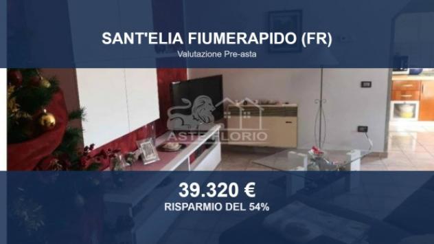 casa indipendente in vendita a Sant'Elia Fiumerapido