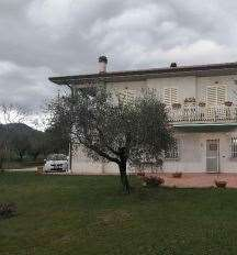 casa indipendente in vendita a Sant'Elia Fiumerapido in zona Portella