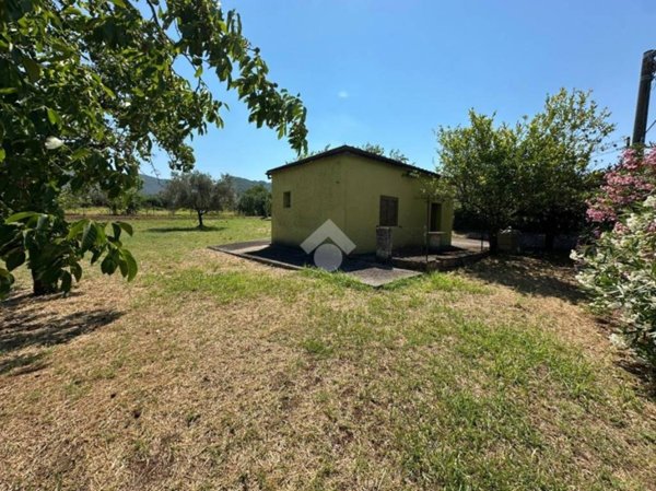 casa indipendente in vendita a Sant'Elia Fiumerapido