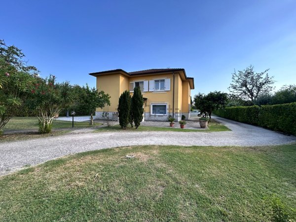 casa indipendente in vendita a Sant'Elia Fiumerapido