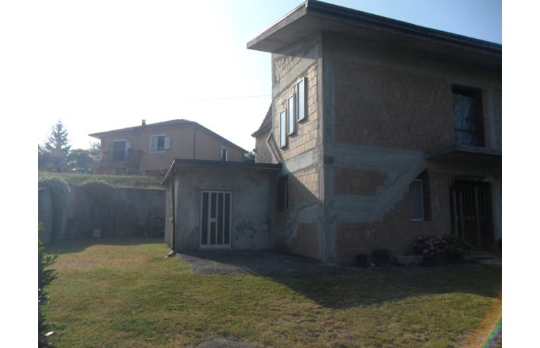casa indipendente in vendita a Santopadre