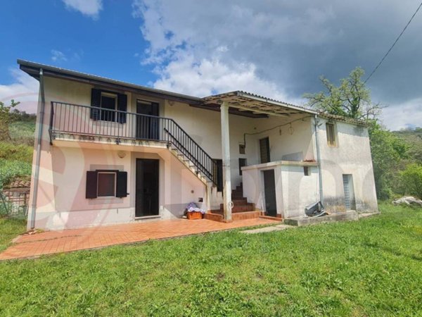 appartamento in vendita a Santopadre