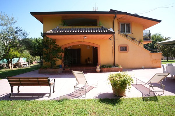 casa indipendente in vendita a San Vittore del Lazio in zona Mirteti