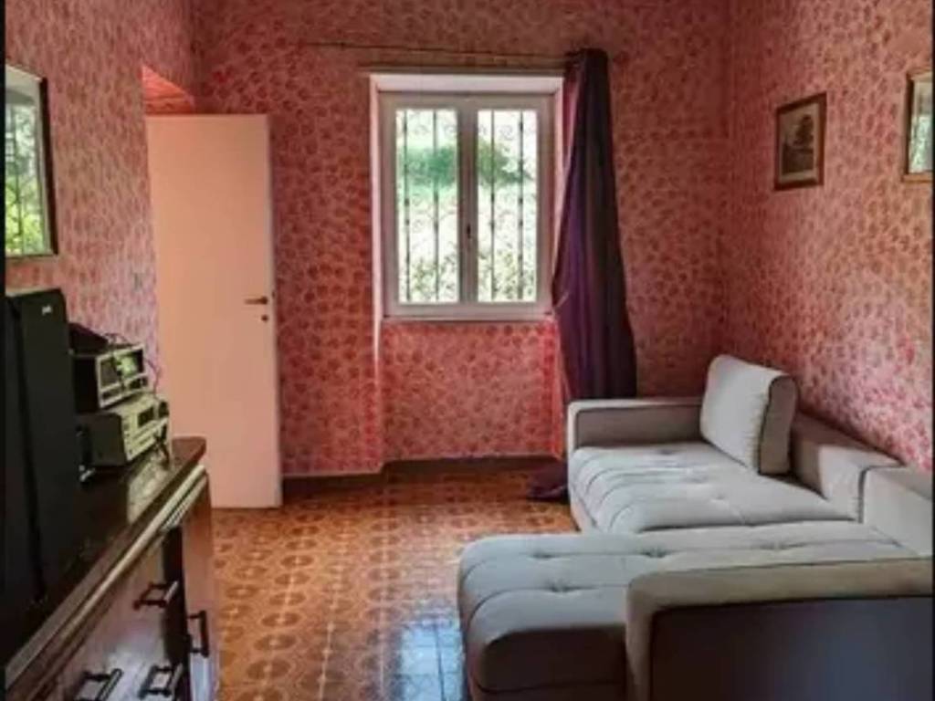 appartamento in vendita a Serrone in zona La Forma