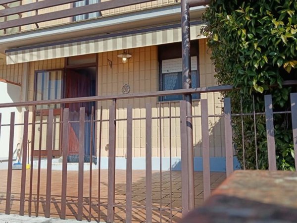 casa indipendente in vendita a Serrone