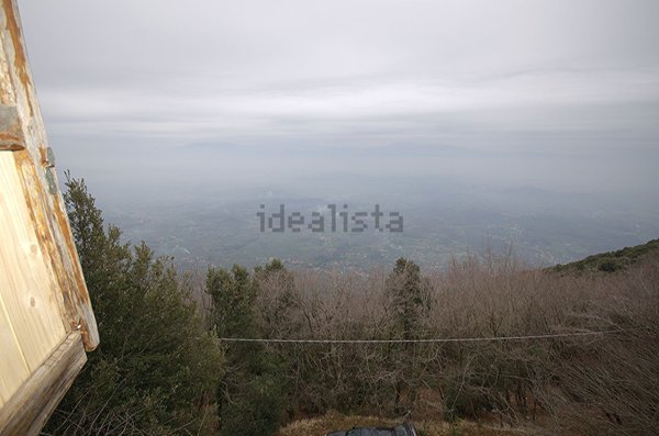 casa indipendente in vendita a Serrone
