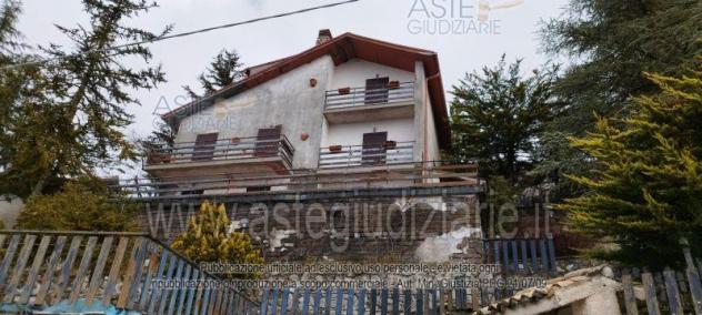 casa indipendente in vendita a Serrone