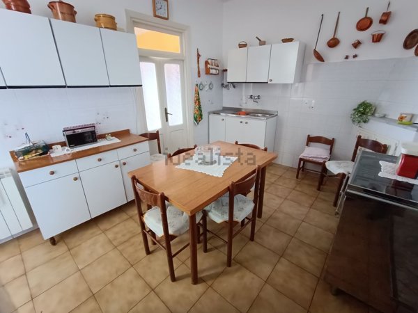appartamento in vendita a Serrone in zona La Forma