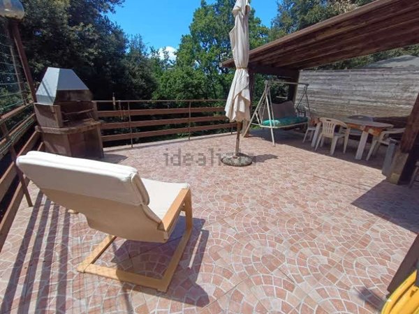 casa indipendente in vendita a Serrone