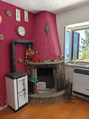 casa indipendente in vendita a Serrone