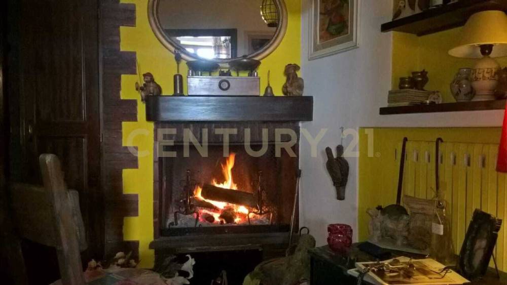 appartamento in vendita a Serrone in zona La Forma