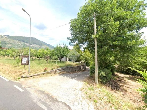 casa indipendente in vendita a Serrone in zona San Quirico
