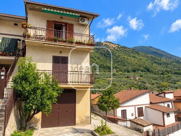 appartamento in vendita a Serrone in zona San Quirico