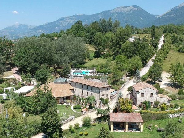 casa indipendente in vendita a Settefrati