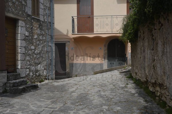 appartamento in vendita a Settefrati