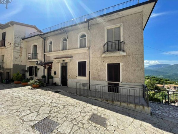 appartamento in vendita a Settefrati