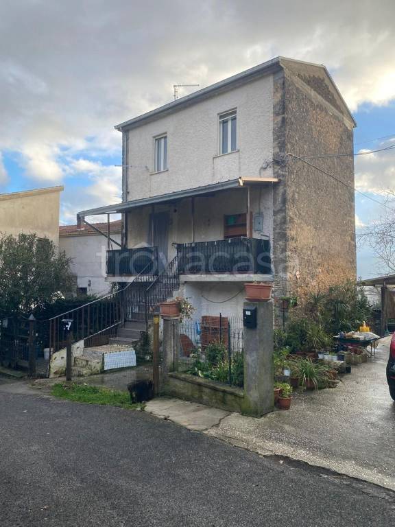 appartamento in vendita a Settefrati in zona Pietrafitta