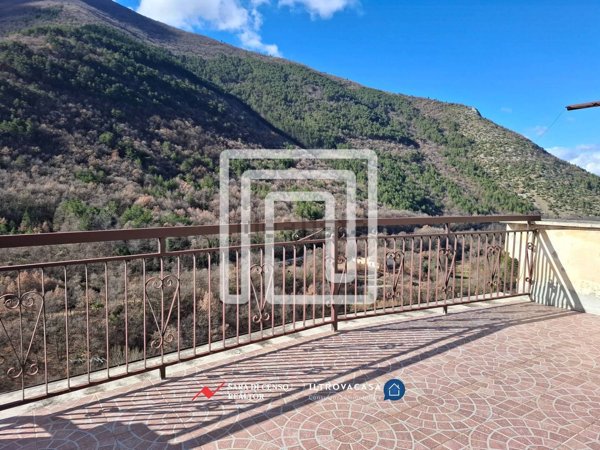 casale in vendita a Settefrati