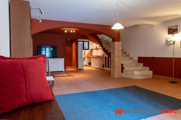 casa indipendente in vendita a Sgurgola