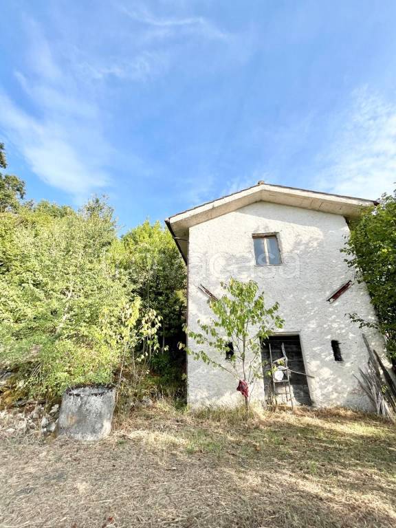 casa indipendente in vendita a Sgurgola