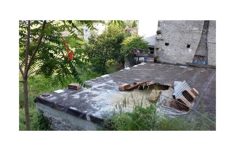 casa indipendente in vendita a Sgurgola