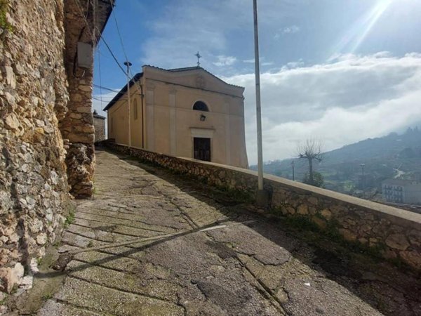 appartamento in vendita a Sgurgola