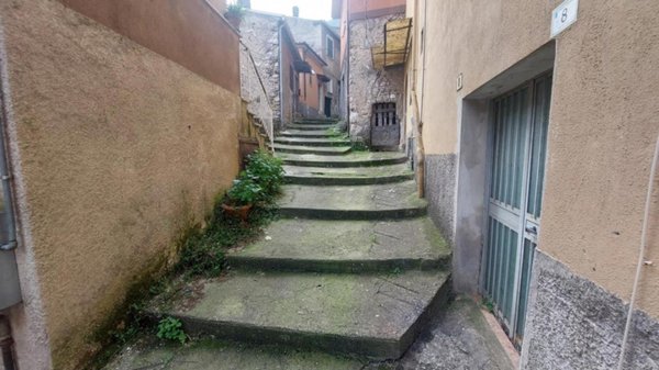 appartamento in vendita a Sgurgola