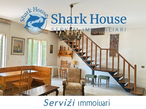 casa indipendente in vendita a Sgurgola