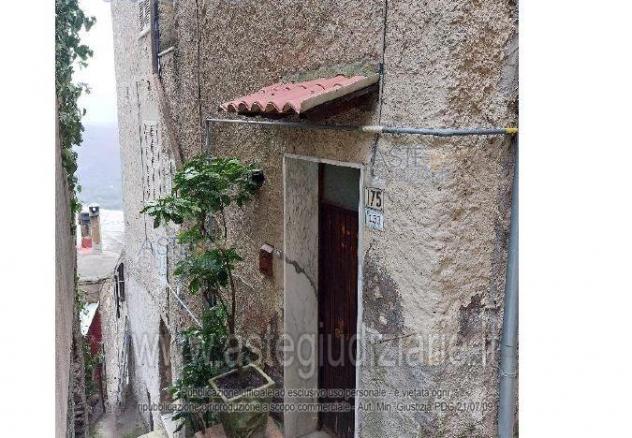 appartamento in vendita a Sgurgola