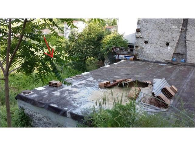 casa indipendente in vendita a Sgurgola