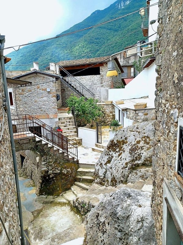 appartamento in vendita a Sgurgola