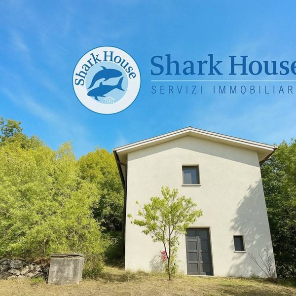 casa indipendente in vendita a Sgurgola