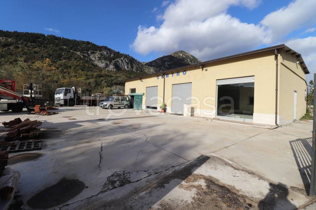 negozio in vendita a Sora