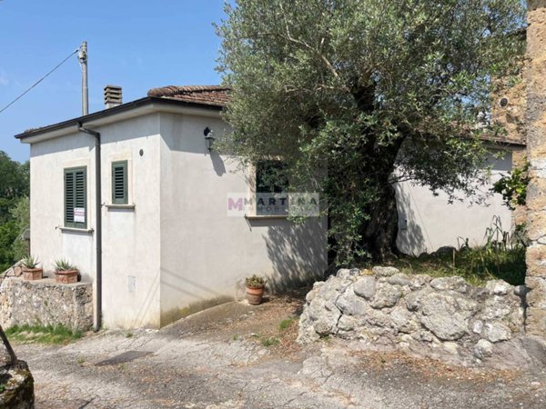 casa indipendente in vendita a Sora
